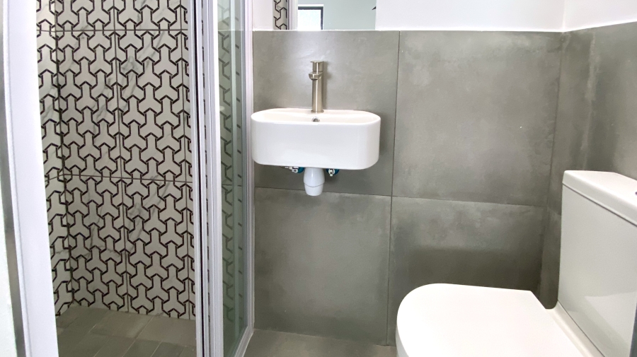 4 Bedroom Property for Sale in Shelley Point Western Cape
